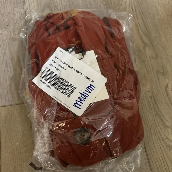 NWT! Reformation Benton Ribbed Button-Front Sweater Mini Dress 🟤 - Picture 9 of 9